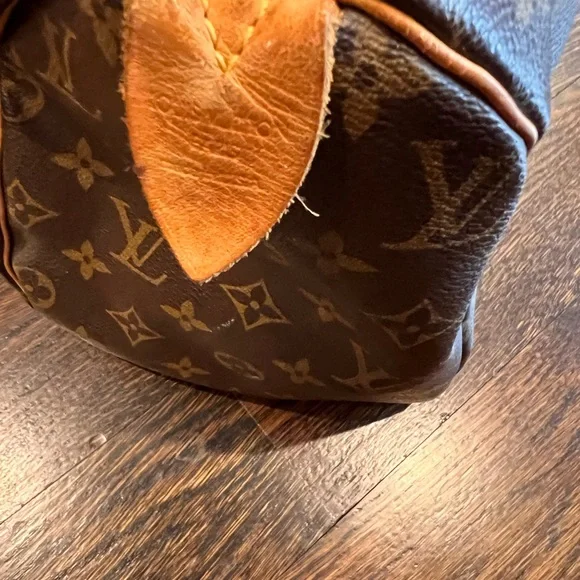 Vintage Louis Vuitton Speedy 30 - Picture 2 of 5